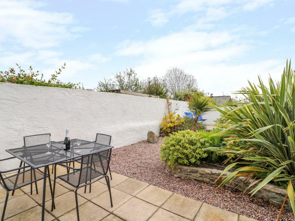 Llety Villa Fishguard Ngoại thất bức ảnh